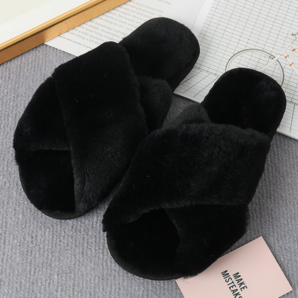 Pantufa Feminina Fluffy Slipper