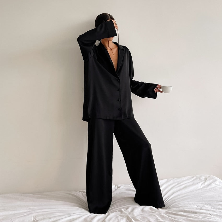 Pijama Feminino de Cetim Longo Chicago
