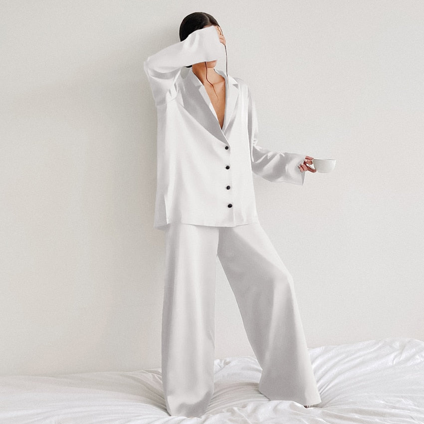Pijama Feminino de Cetim Longo Chicago