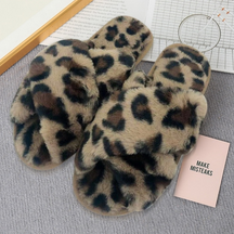 Pantufa Feminina Fluffy Slipper